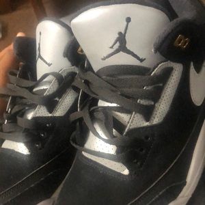 Jordan 3s
